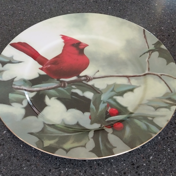 Hautman Brothers Collection Cardinal in Holly - Picture 2 of 3